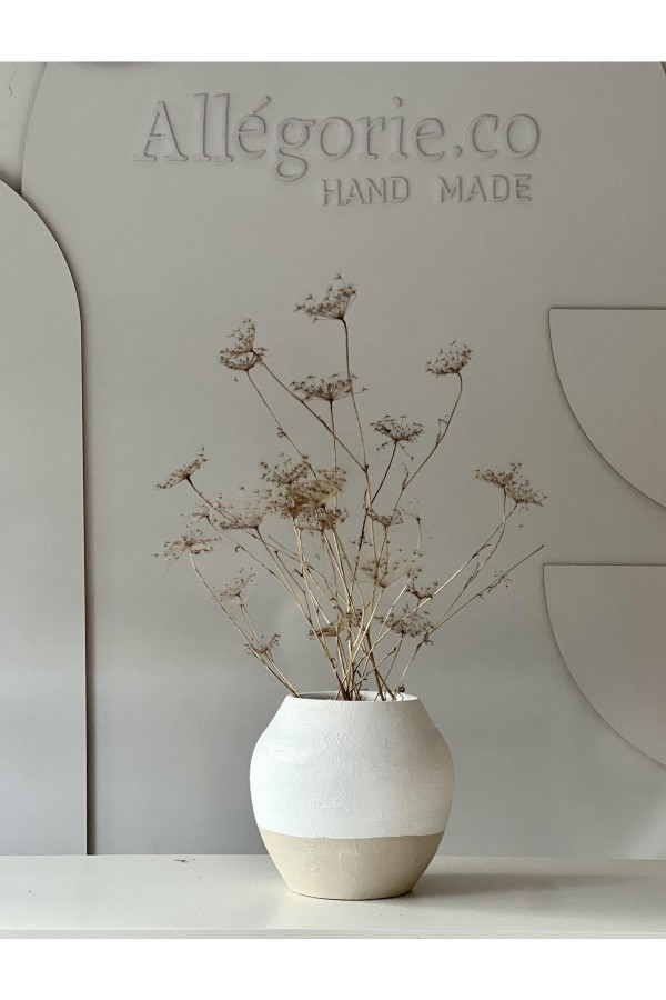 Loreen Dokulu Vazo Latte