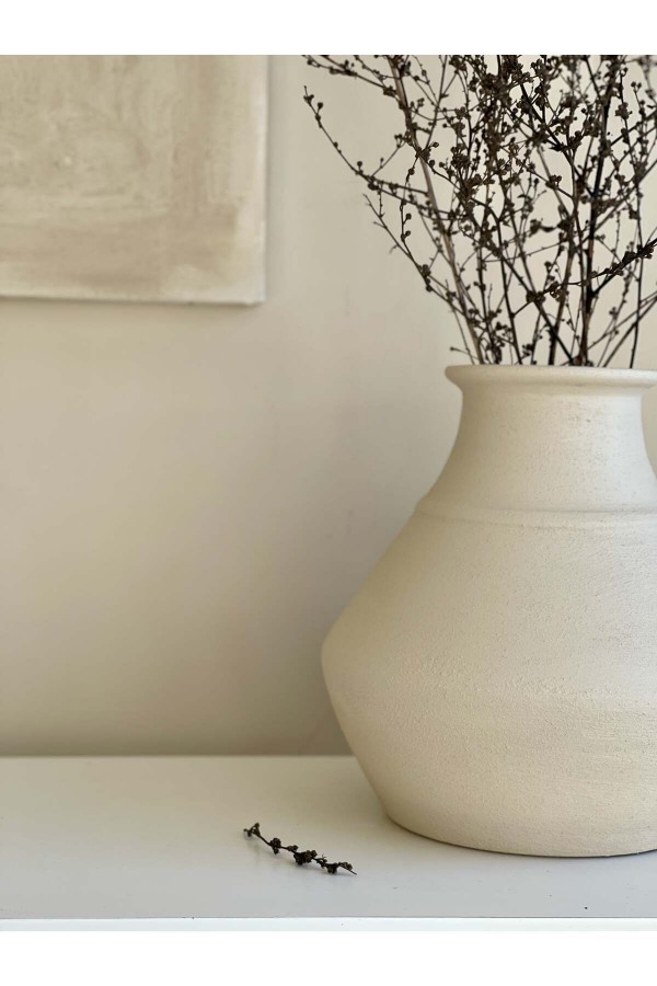 LOCCA DOKULU VE MAT VAZO KREM BEJ